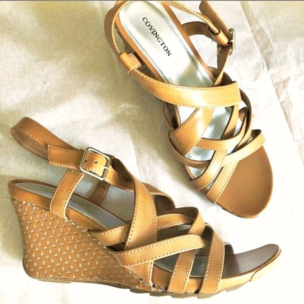 Brown Covington Heels size 8 Nwot